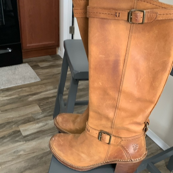 Frye Shoes - Frye Tan Heeled Boots